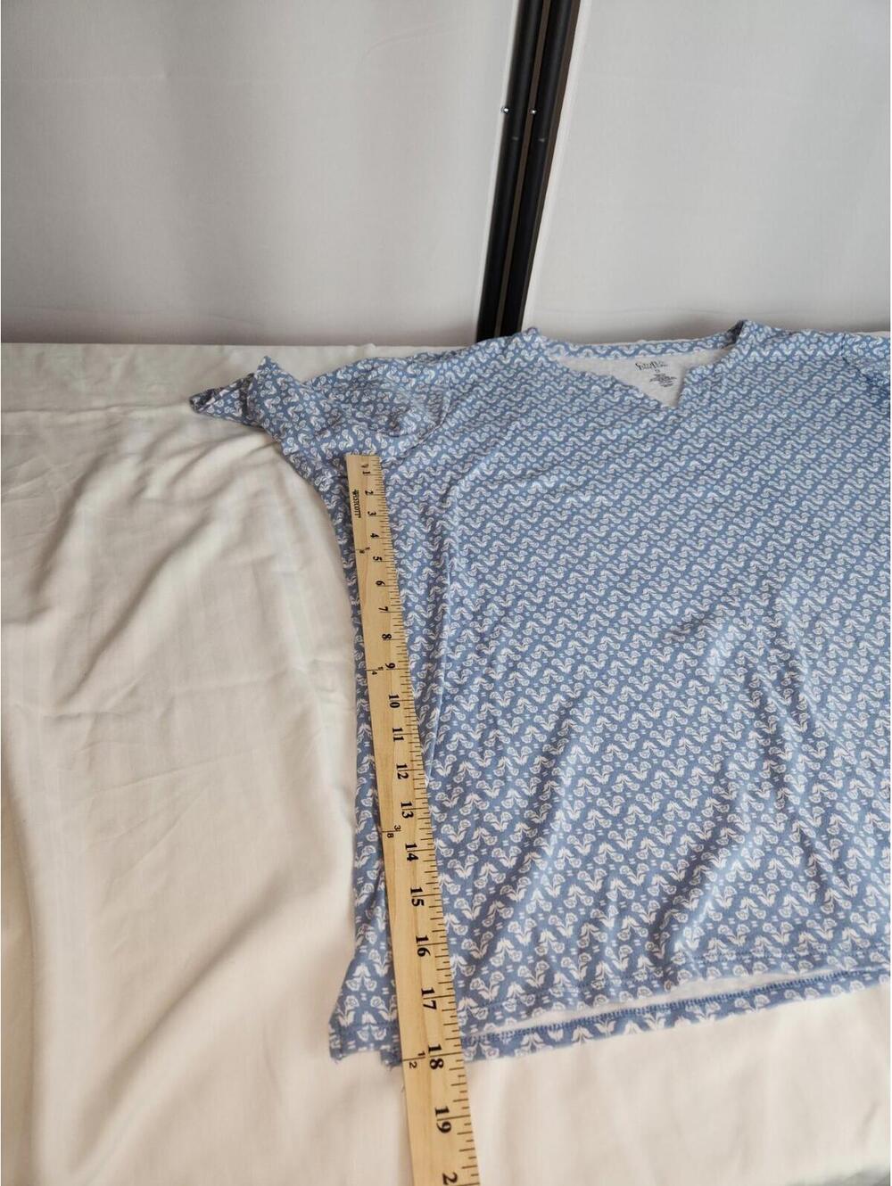 Croft & Barrow, Size  3x, classic tee, short sleeve, comfy, light blue - Picture 14 of 16